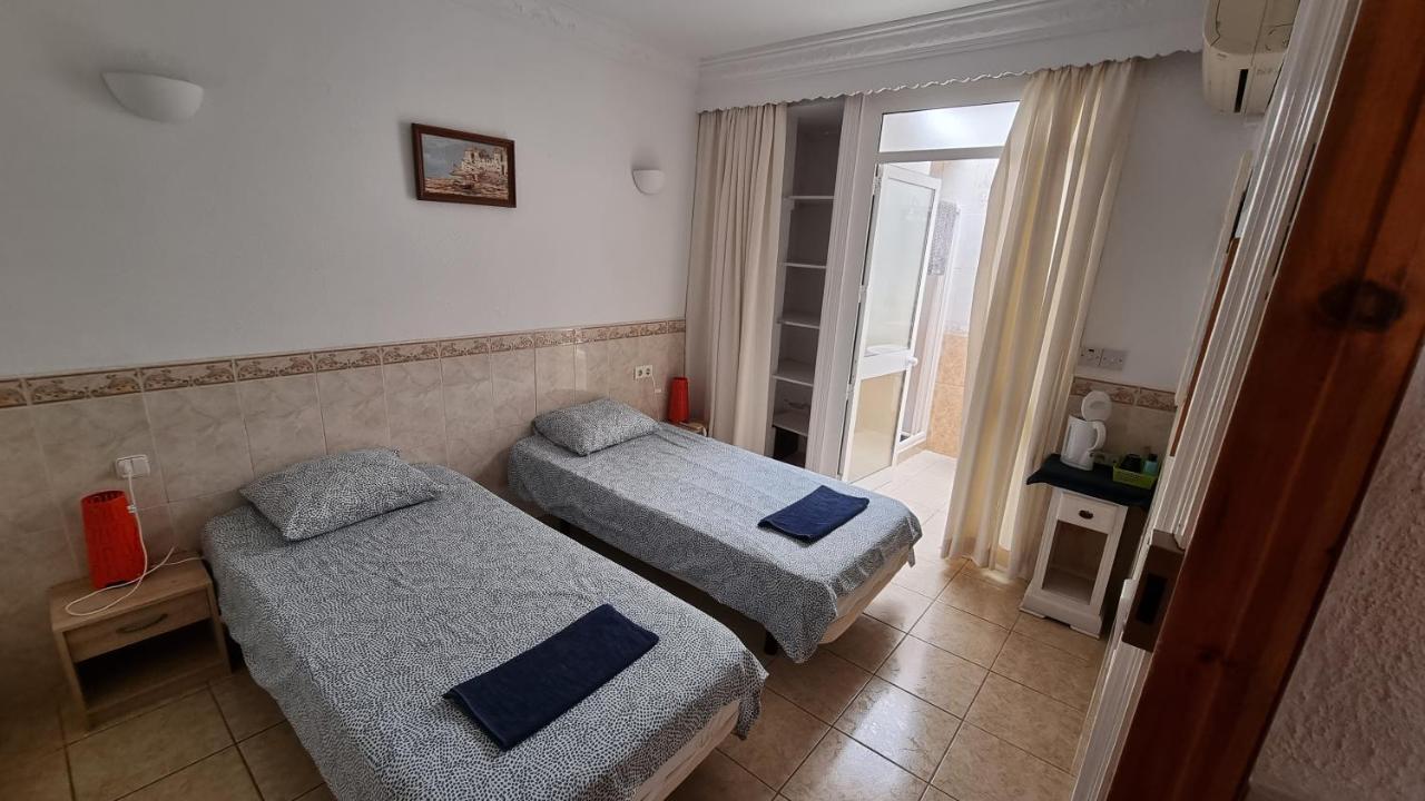 Roberto Guest House Benalmadena Ngoại thất bức ảnh